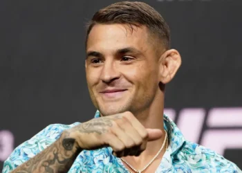 La fortune nette de Dustin poirier